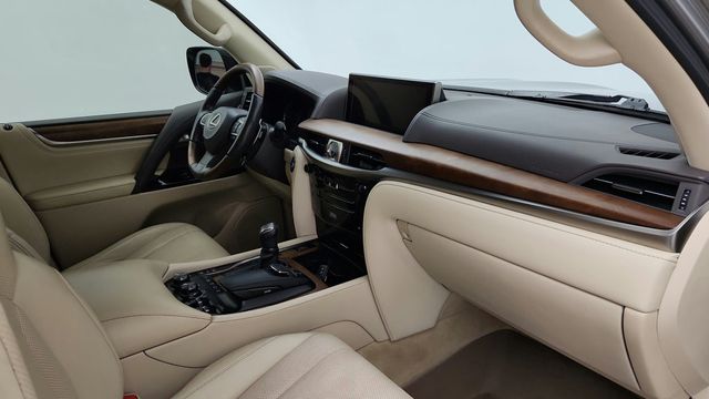 2020 Lexus LX LX 570 Three Row 4WD w/ Luxury Pkg, Mark Levinson & Rear DVD - 23080980 - 27