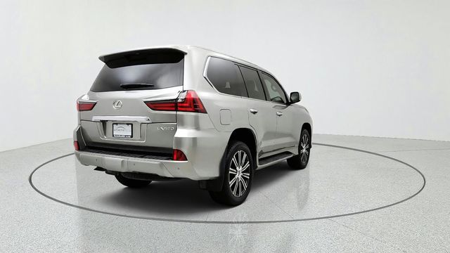2020 Lexus LX LX 570 Three Row 4WD w/ Luxury Pkg, Mark Levinson & Rear DVD - 23080980 - 4