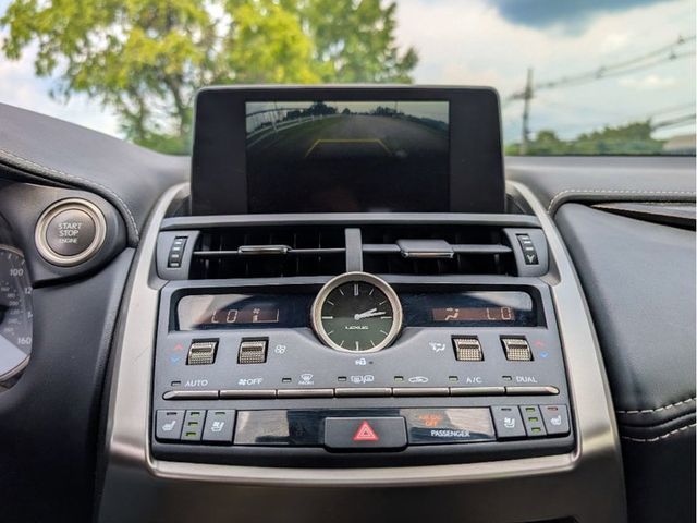2020 Lexus NX NX 300 AWD - 23073217 - 24