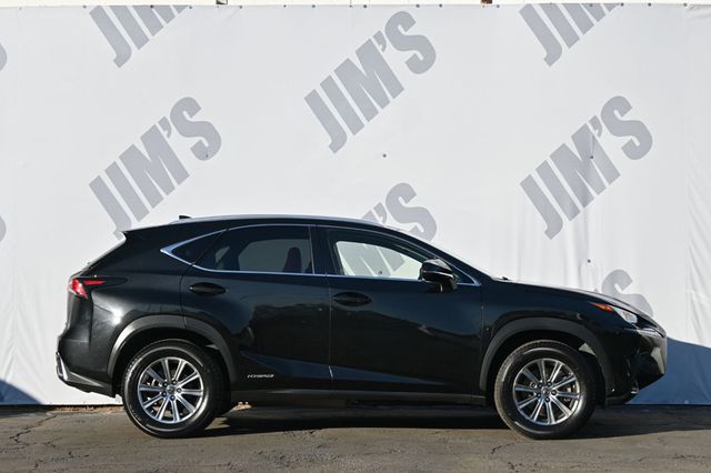 2020 Lexus NX NX 300h AWD - 22969968 - 3
