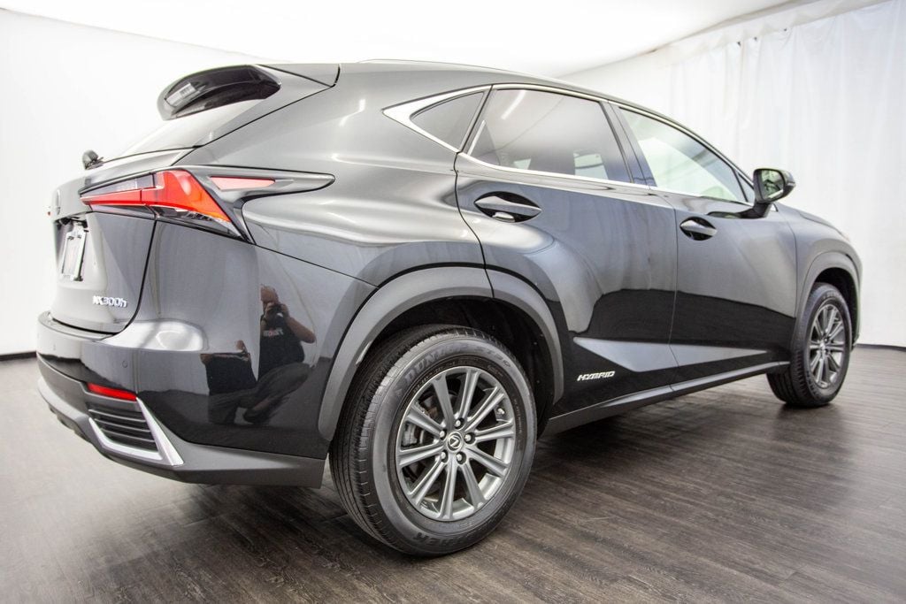 2020 Lexus NX NX 300h AWD - 22420528 - 29