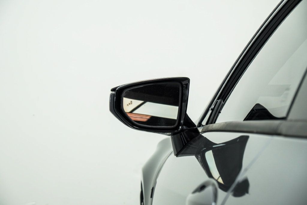 Lexus RC photo 13
