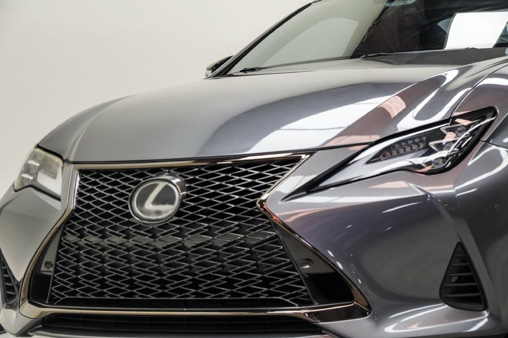 Lexus RC photo 2