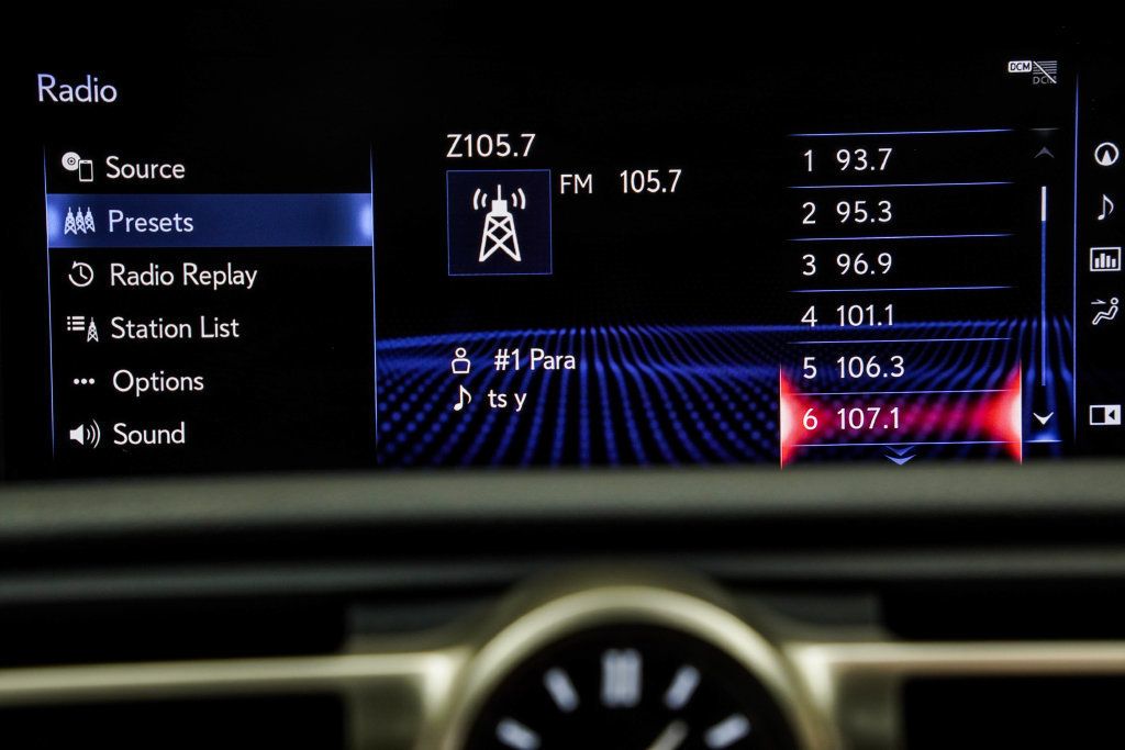 Lexus RC photo 30