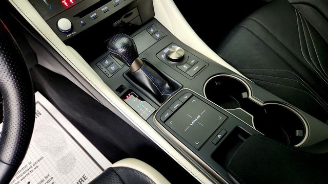 2020 Lexus RC F RC F RWD w/ Performance Pkg & Mark Levinson Audio - 23048549 - 16
