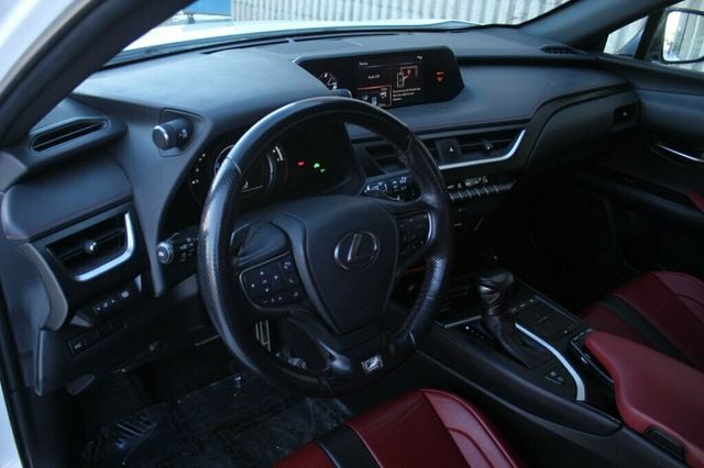2020 Lexus UX AWD F SPORT W/ PREM PKG,$3000 of factory options. - 22980177 - 22