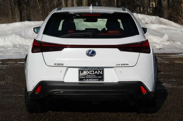 2020 Lexus UX AWD F SPORT W/ PREM PKG,$3000 of factory options. - 22980177 - 4