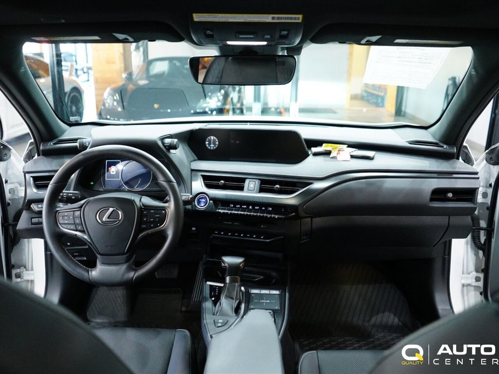 2020 Lexus UX UX 250h AWD - 22585222 - 23