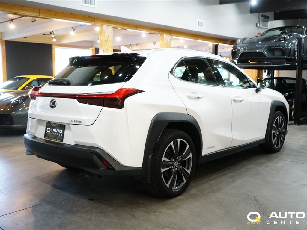 2020 Lexus UX UX 250h AWD - 22585222 - 3