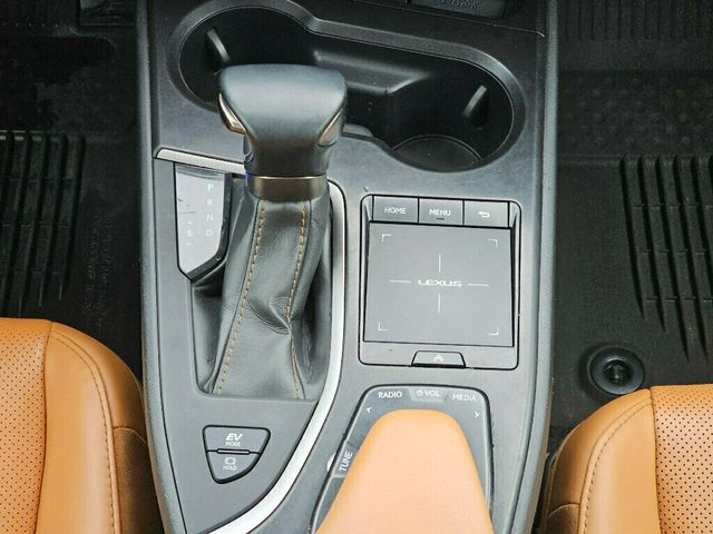 2020 Lexus UX UX 250h AWD - 22969916 - 25