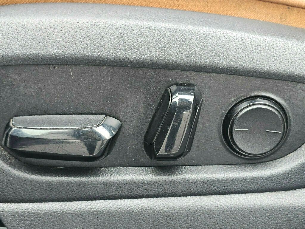 2020 Lexus UX UX 250h AWD - 22969916 - 32