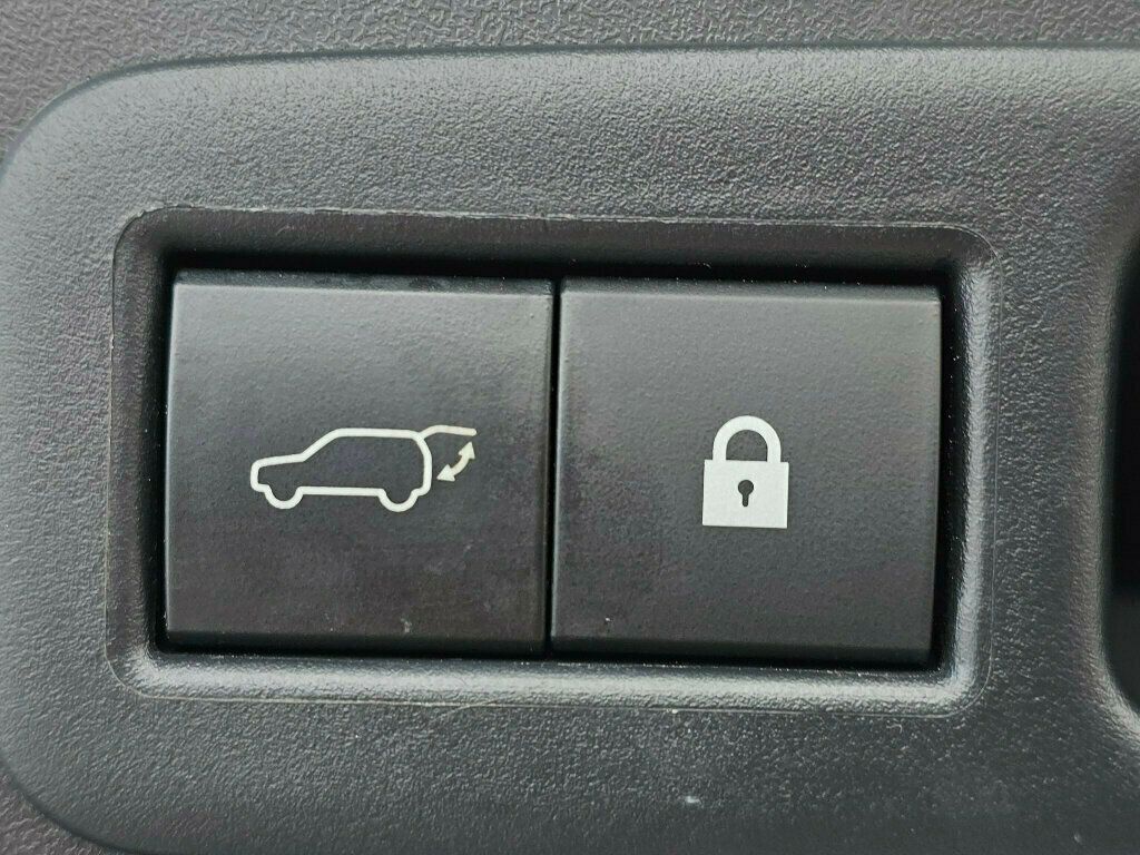 2020 Lexus UX UX 250h AWD - 22969916 - 38