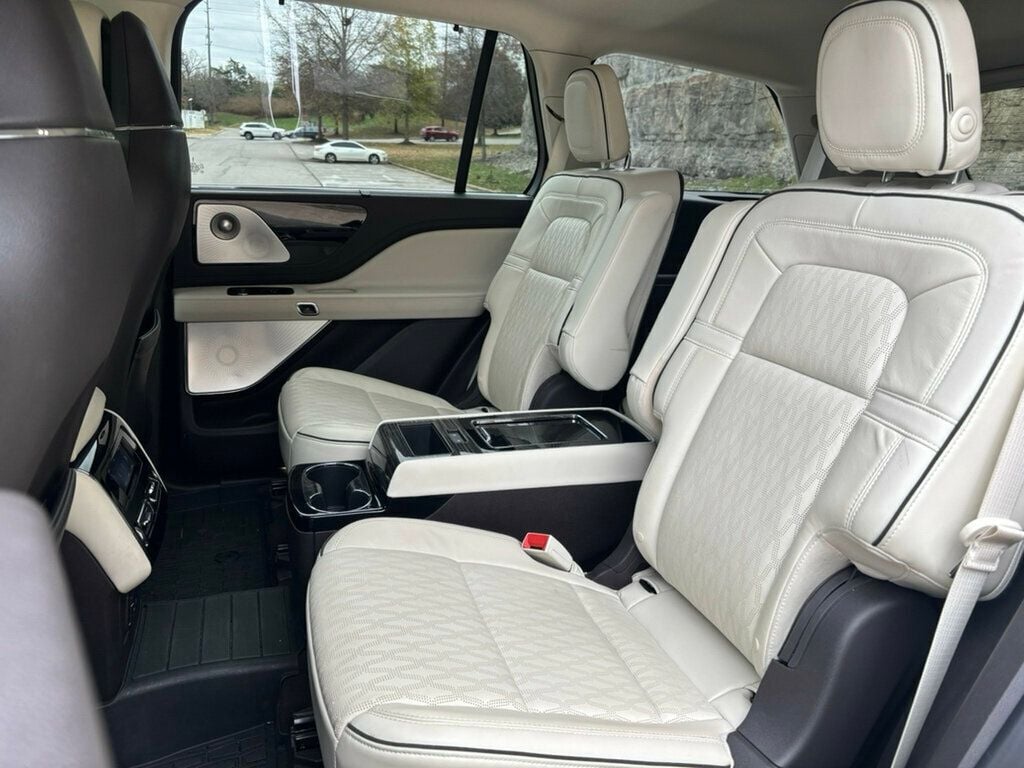 2020 Lincoln Aviator 2020 LINCOLN AVIATOR BLACK LABEL - 22960186 - 16