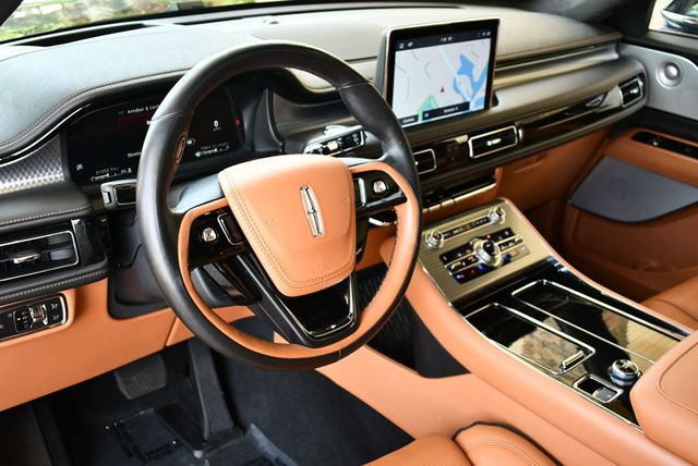 2020 Lincoln Aviator Black Label AWD SUV W/Dynamic Handling Package - 22862261 - 12