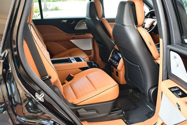 2020 Lincoln Aviator Black Label AWD SUV W/Dynamic Handling Package - 22862261 - 21