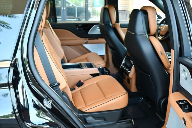 2020 Lincoln Aviator Black Label AWD SUV W/Dynamic Handling Package - 22862261 - 46