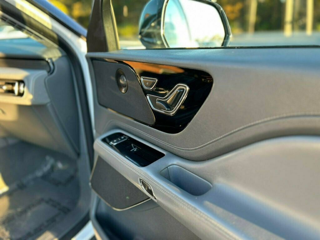 2020 Lincoln Aviator Reserve AWD - 22942761 - 11