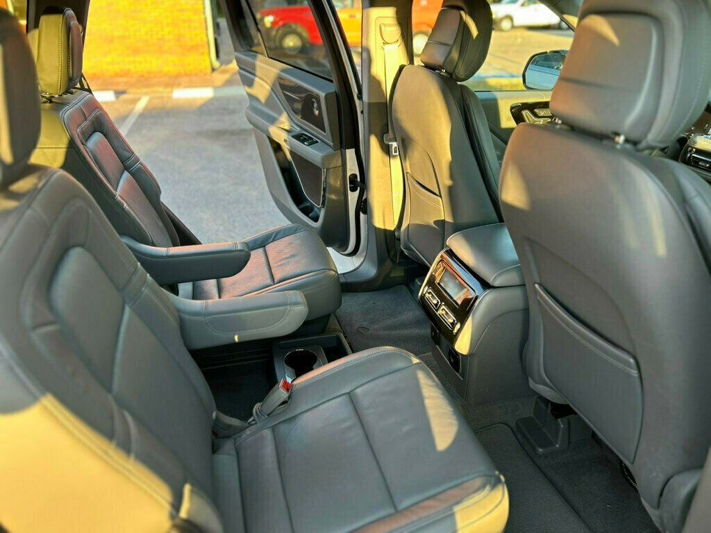 2020 Lincoln Aviator Reserve AWD - 22942761 - 13