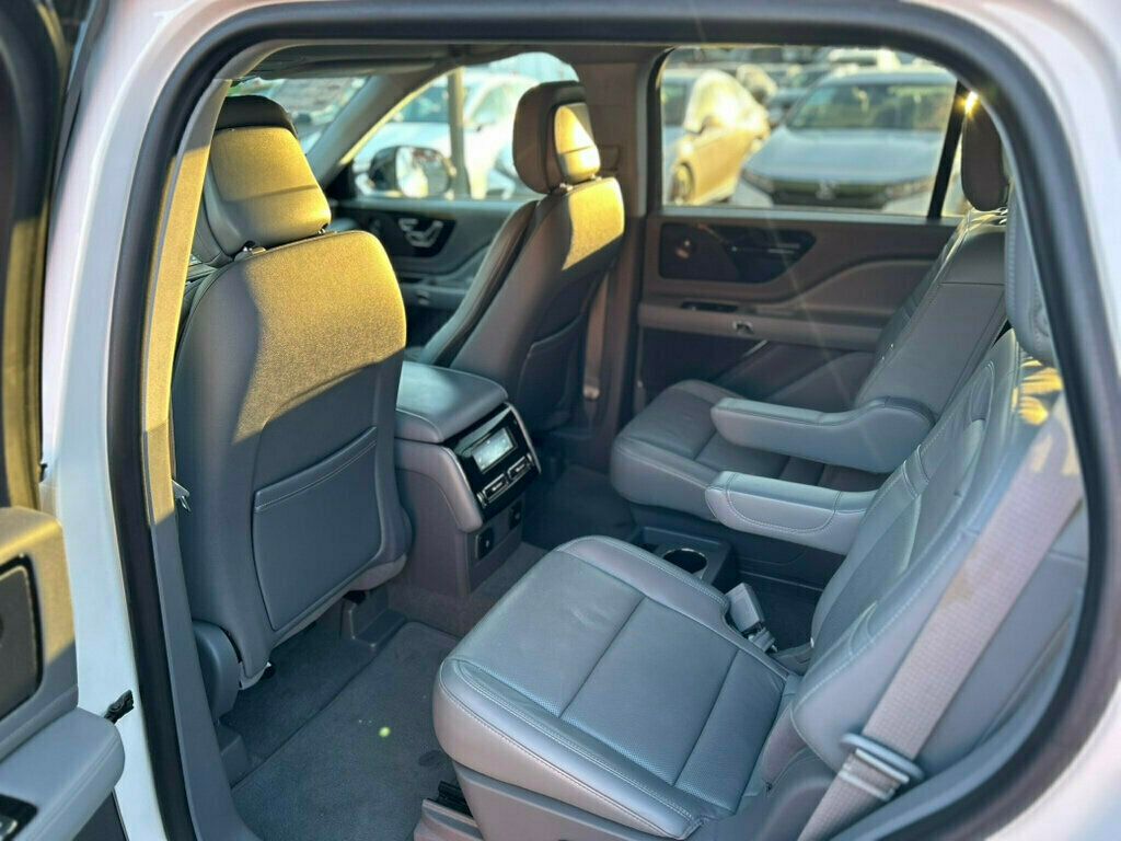 2020 Lincoln Aviator Reserve AWD - 22942761 - 14