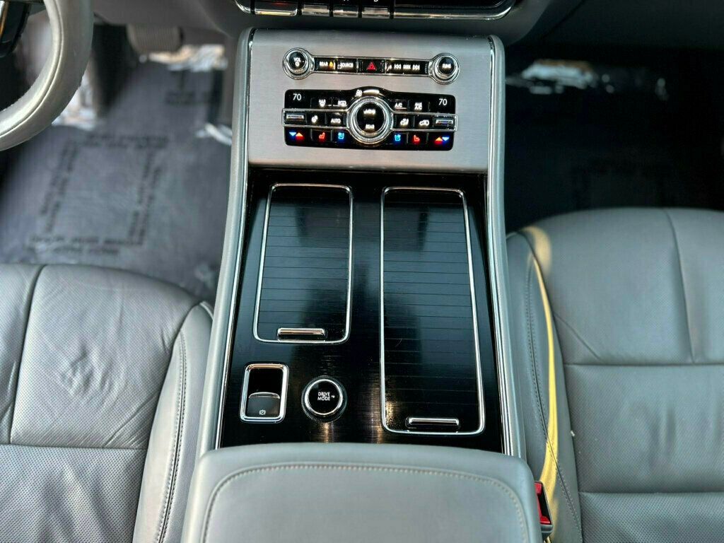 2020 Lincoln Aviator Reserve AWD - 22942761 - 32