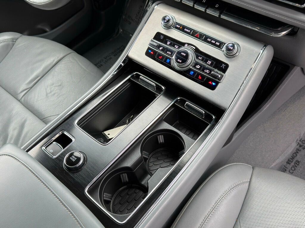 2020 Lincoln Aviator Reserve AWD - 22942761 - 36