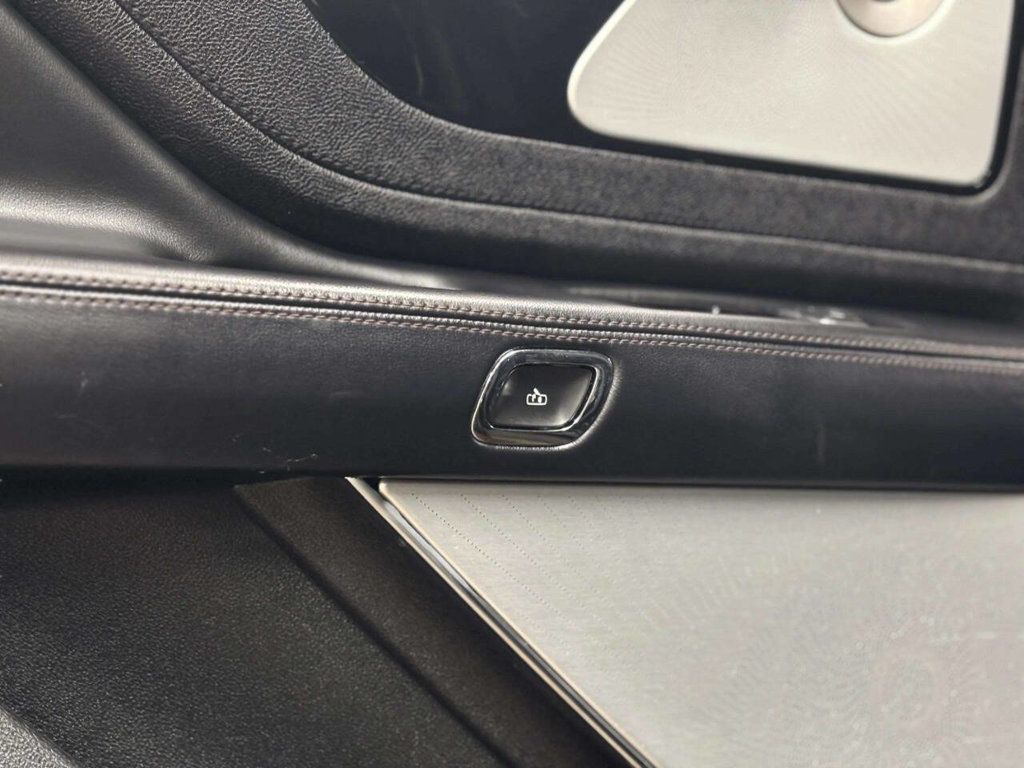 2020 Lincoln Aviator Reserve AWD - 22976381 - 19