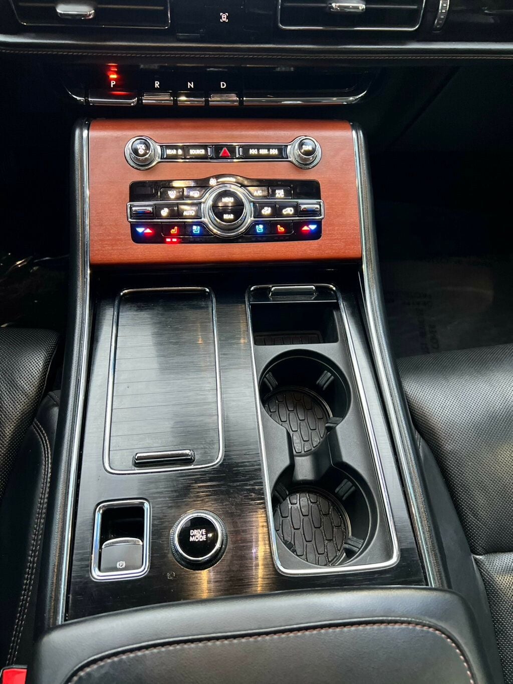 2020 Lincoln Aviator Reserve AWD - 22977601 - 31