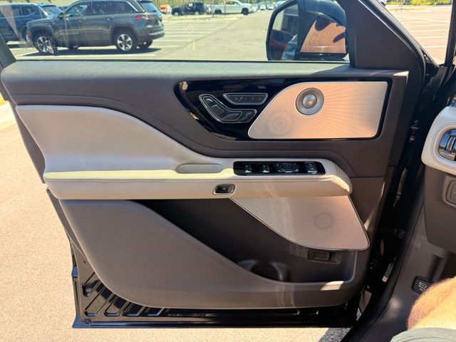 2020 Lincoln Aviator Reserve AWD - 23056075 - 9