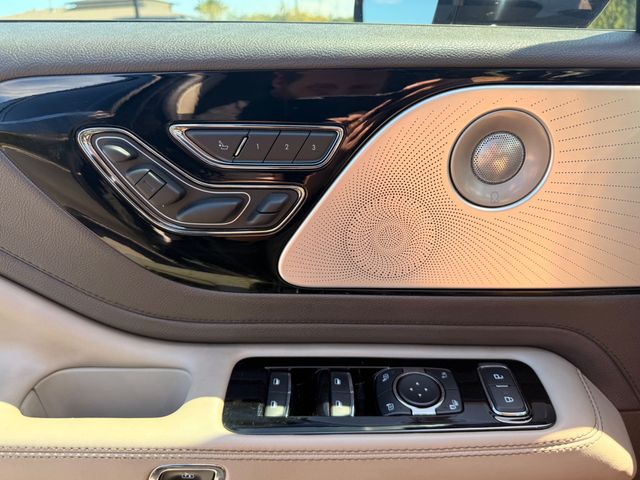2020 Lincoln Aviator Reserve AWD - 23056075 - 10