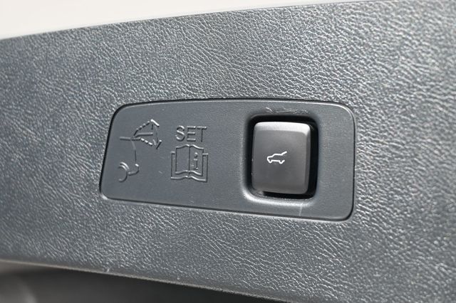 2020 Lincoln Corsair Premium Package Convenience Package - 22960352 - 19