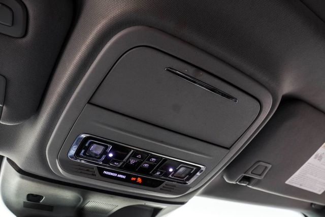 2020 Lincoln Corsair Reserve AWD - 23031141 - 38