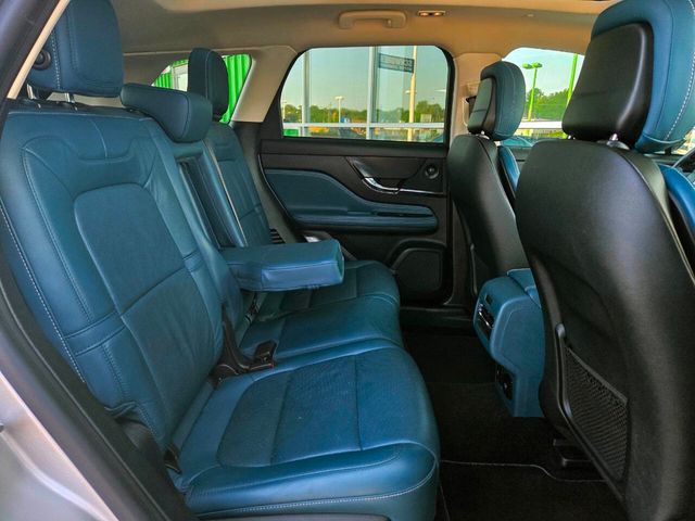 2020 Lincoln Corsair Reserve AWD - 22881978 - 24