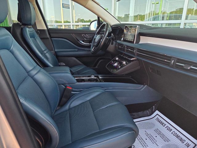 2020 Lincoln Corsair Reserve AWD - 22881978 - 28