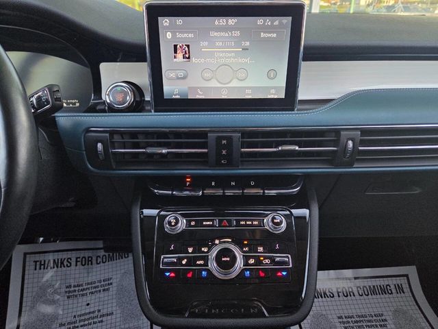 2020 Lincoln Corsair Reserve AWD - 22881978 - 37