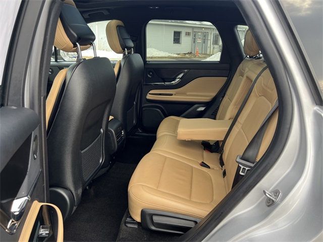 2020 Lincoln Corsair Reserve AWD - 22984843 - 12