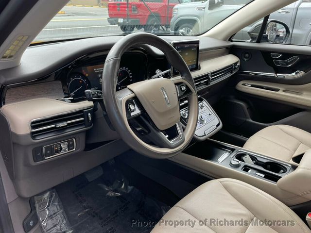 2020 Lincoln Corsair Reserve AWD - 22878331 - 10