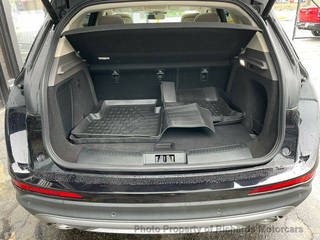 2020 Lincoln Corsair Reserve AWD - 22878331 - 17