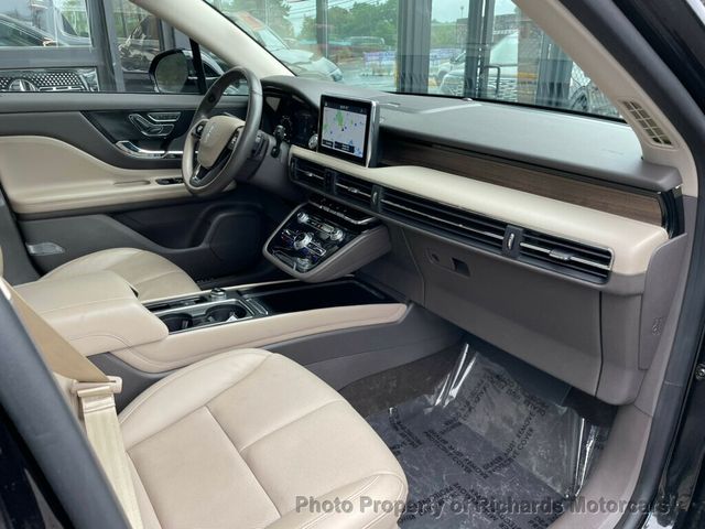 2020 Lincoln Corsair Reserve AWD - 22878331 - 23