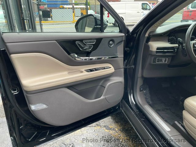 2020 Lincoln Corsair Reserve AWD - 22878331 - 7