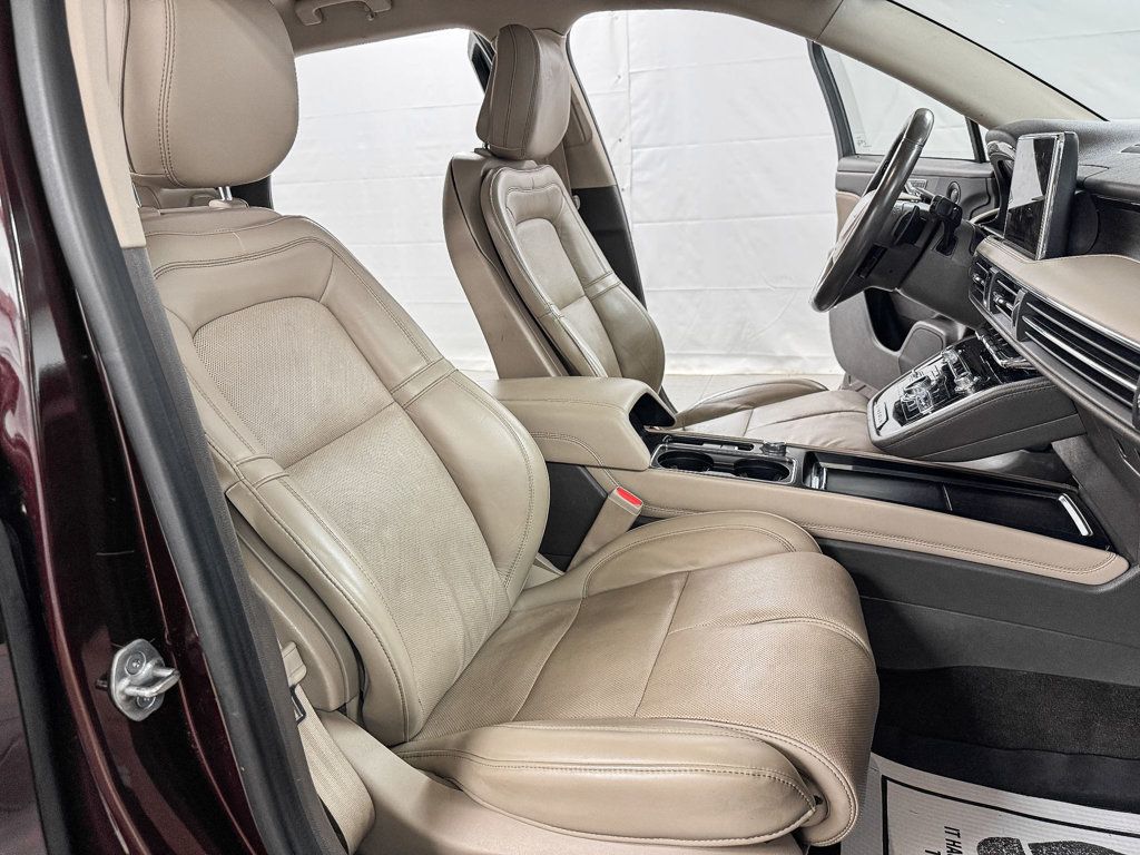 2020 Lincoln Corsair Reserve AWD - 23038392 - 11