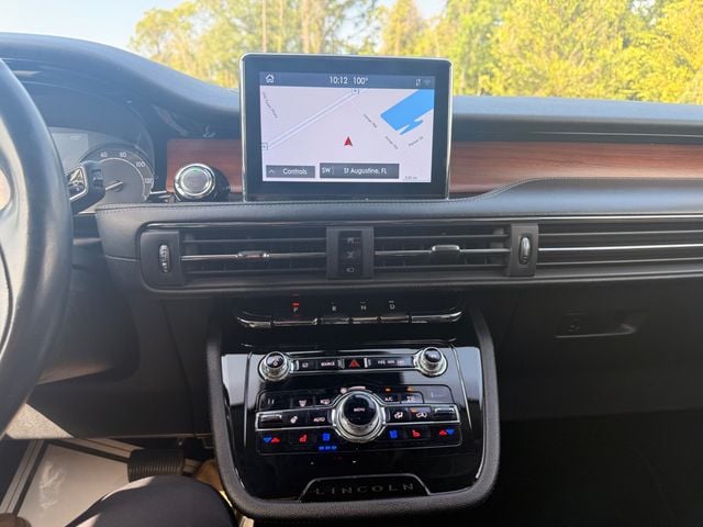 2020 Lincoln Corsair RESERVE/AWD (EQUIPMENT GROUP 201A PACKAGE $4,150 VALUE) - 23049063 - 3