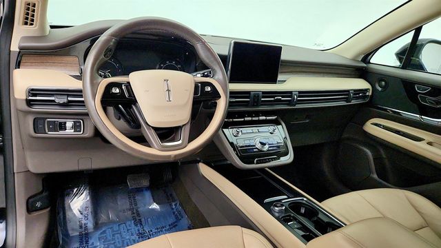 2020 Lincoln Corsair Reserve AWD w/ Co-Pilot360 Plus & Adaptive Suspension - 23079088 - 11