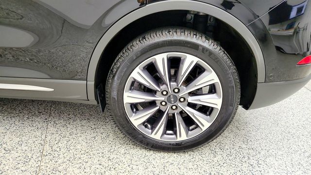 2020 Lincoln Corsair Reserve AWD w/ Co-Pilot360 Plus & Adaptive Suspension - 23079088 - 8