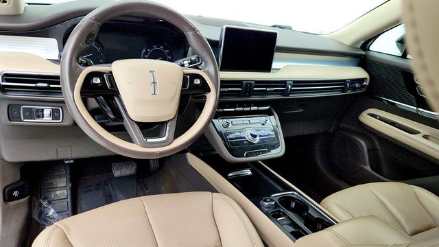 2020 Lincoln Corsair Standard AWD with Premium & Elements Packages + Equipment 101A - 22970699 - 11