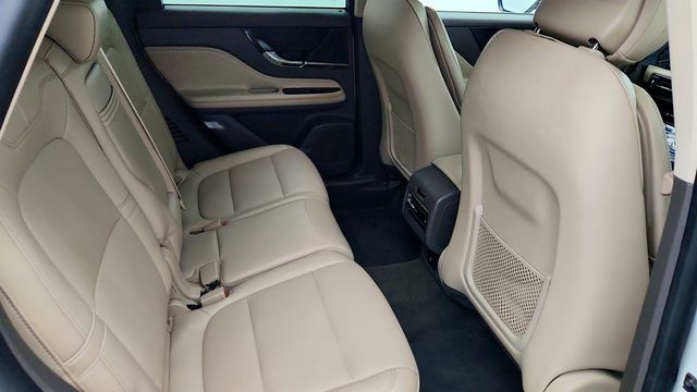 2020 Lincoln Corsair Standard AWD with Premium & Elements Packages + Equipment 101A - 22970699 - 22