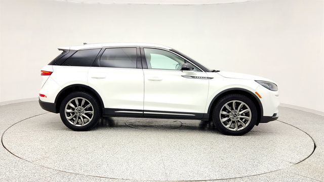 2020 Lincoln Corsair Standard AWD with Premium & Elements Packages + Equipment 101A - 22970699 - 3