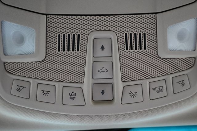 2020 Lincoln MKZ Hybrid Reserve FWD - 22928540 - 24