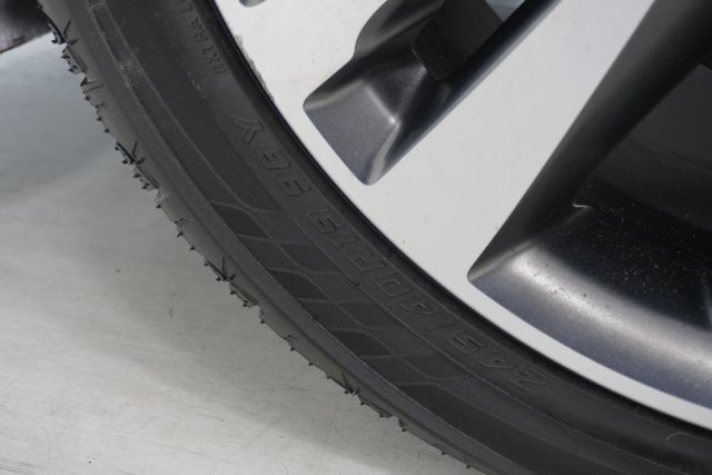 2020 Lincoln MKZ Hybrid Reserve FWD - 22928540 - 31