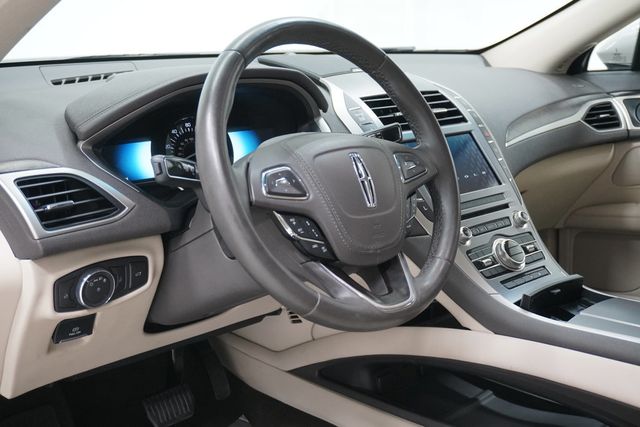 2020 Lincoln MKZ Hybrid Reserve FWD - 22928540 - 8