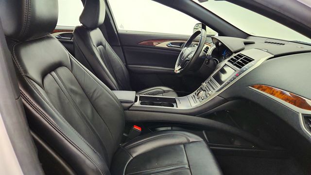 2020 Lincoln MKZ Hybrid Reserve FWD - 23062317 - 24